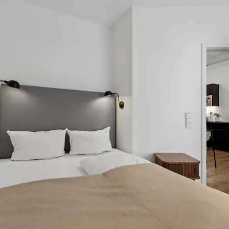 Aparthotel Limehome Fritz-erler Str 3*
