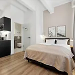 Aparthotel Limehome Fritz-erler Str 3*