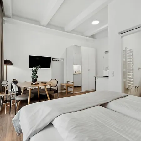 Limehome Fritz-erler Str