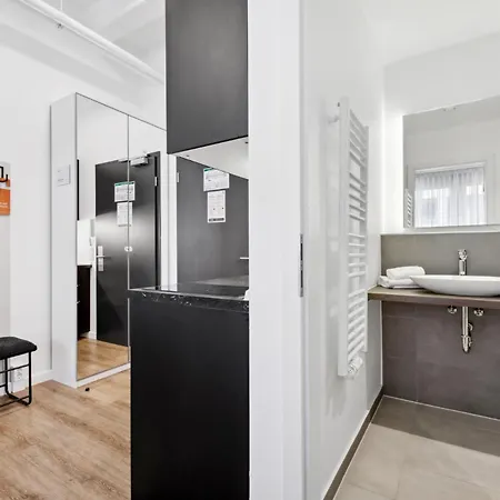 Апарт-отель Limehome Fritz-erler Str