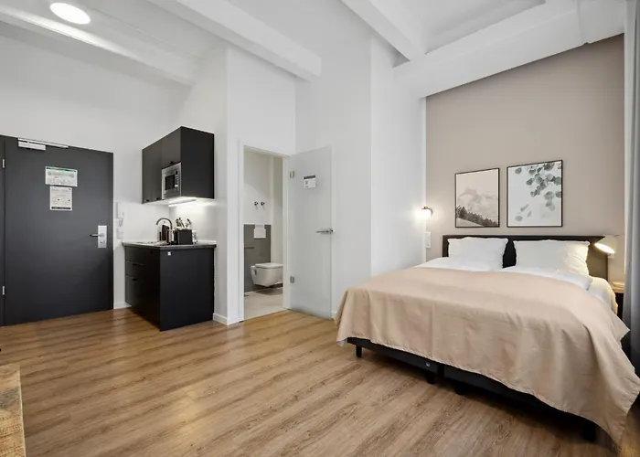 شقة فندقية Limehome Fritz-erler Str 3*